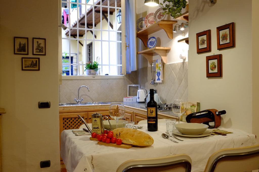 Il Loft Di Cinzia&Andrea Family Home In Heartofart Φλωρεντία Δωμάτιο φωτογραφία